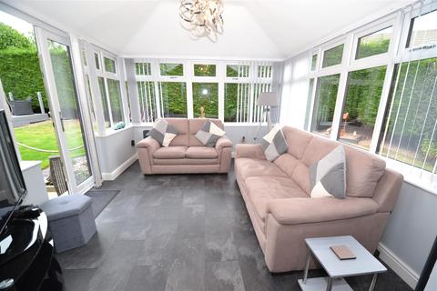 28 Coppice View, Bradford, BD10 8UF