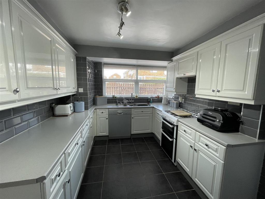 Gairloch Drive, Perkinsville, Chester Le Street 3 bed semidetached