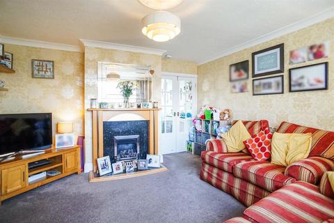 31 Blea Tarn Road, Kendal, LA9 7NA