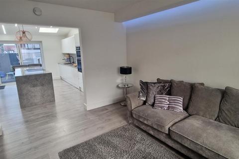 76 Banks Road, Coventry, CV6 1JR