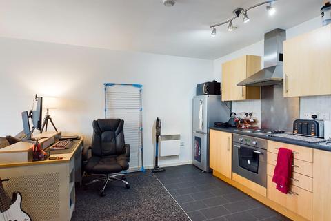 2 bedroom apartment for sale - Manchester Court, Federation Road, Burslem, Stoke On Trent, ST6 4HT
