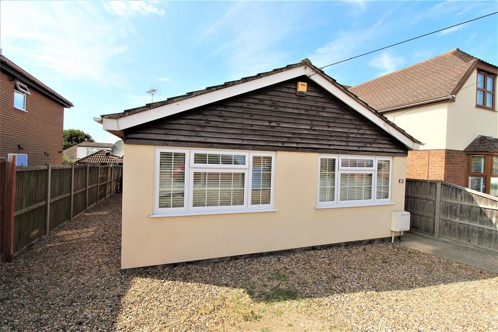 Waverley Avenue, Minster On Sea, Sheerness 2 bed detached bungalow for