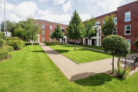 2 bedroom apartment for sale, Humphrey Court, The Oval, Stafford, ST17 4SD