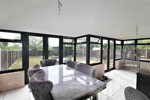 9 Brabazon Road, Eastchurch, Sheerness, ME12 4DY