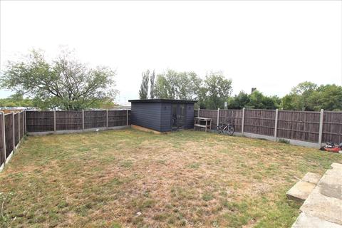 9 Brabazon Road, Eastchurch, Sheerness, ME12 4DY
