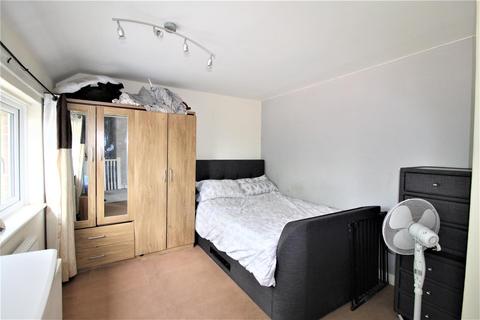 9 Brabazon Road, Eastchurch, Sheerness, ME12 4DY