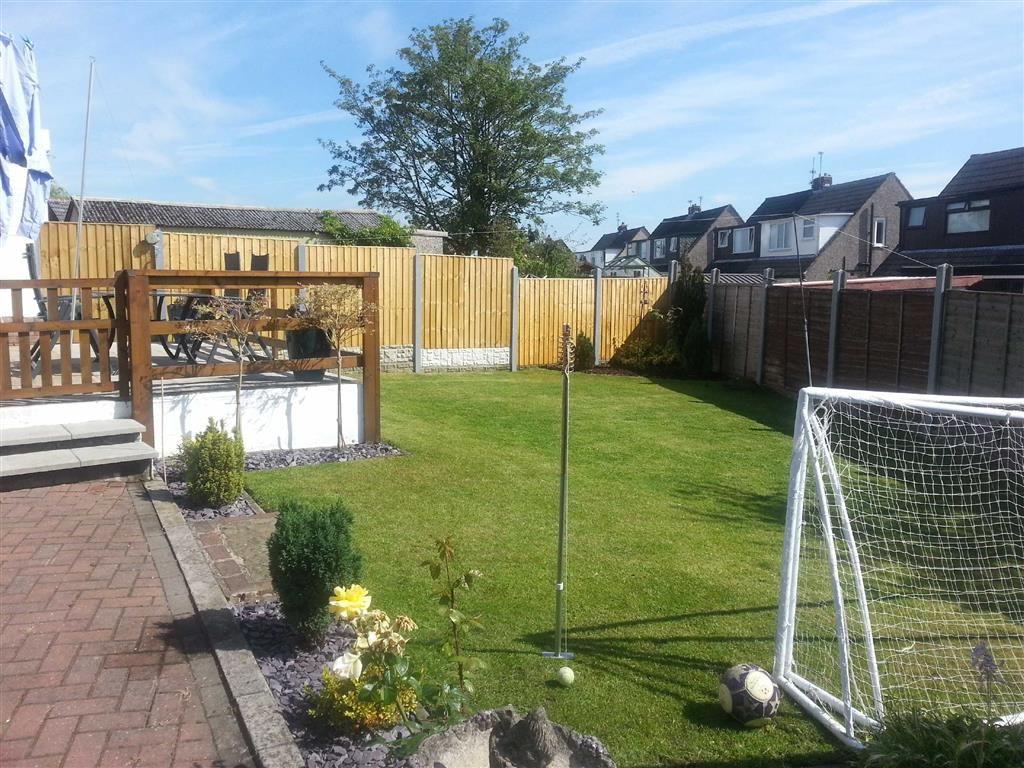 Dorchester Avenue, Oswaldtwistle 3 bed semidetached bungalow £129,500