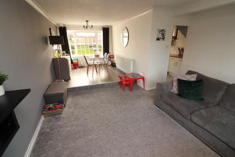 37 Kingscote, Yate, Bristol, BS37 8YD