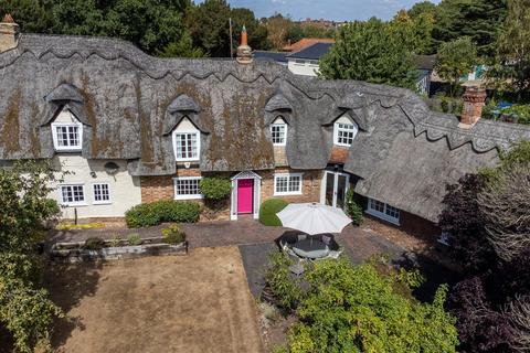 5 bedroom cottage for sale - New Road, Great Barford, Bedford, Bedfordshire, MK44 3LQ