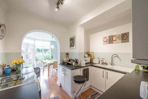 88 Wolverhampton Road South, Quinton, Birmingham, B32 2BE