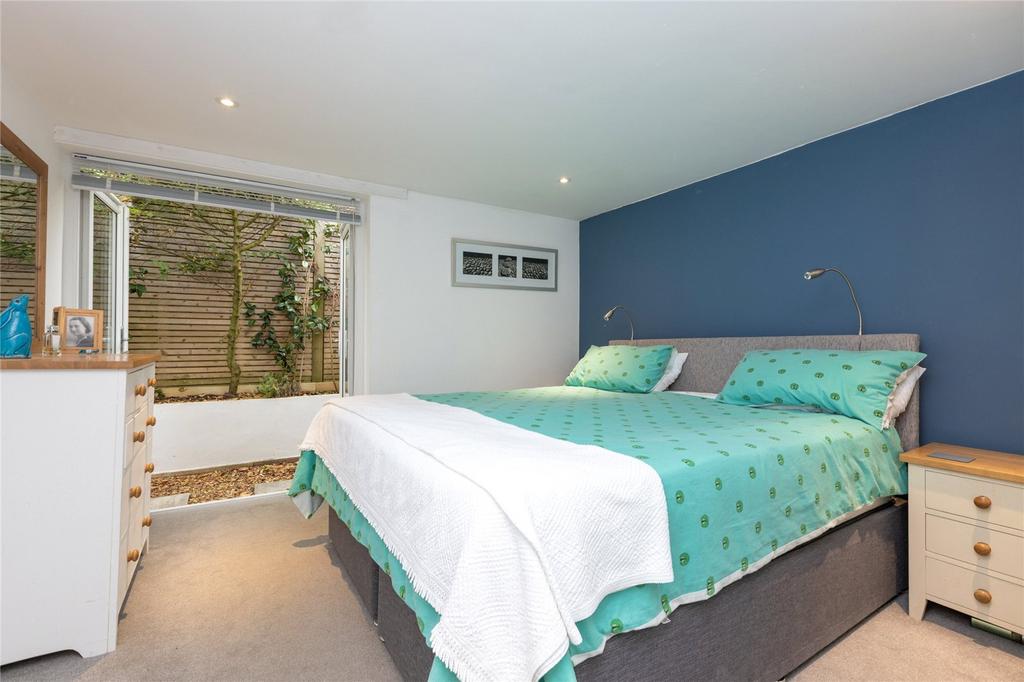 Bed 1