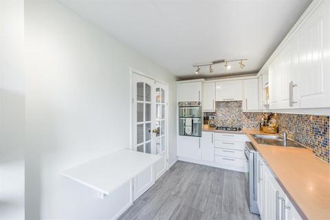34 Copperbeech Close, Birmingham, B32 2HT