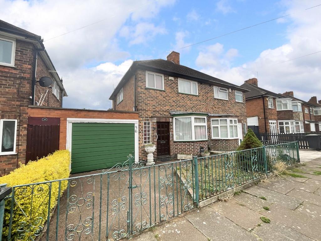 Egerton Avenue, Leicester 3 bed semidetached house £260,000