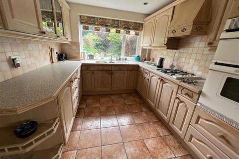 2 Phoenix Green, Birmingham, B15 3NR