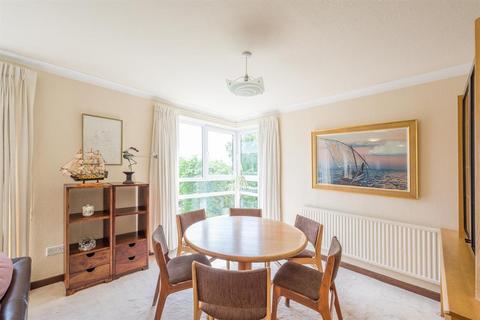 Flat 15, The Regents Woodbourne, Edgbaston, Birmingham, B15 3PP