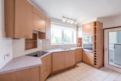 Flat 15, The Regents Woodbourne, Edgbaston, Birmingham, B15 3PP