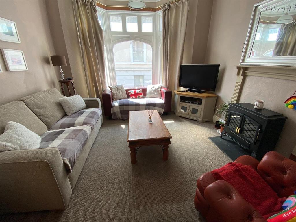 Graham Road, Malvern 2 bed apartment for sale £130,000