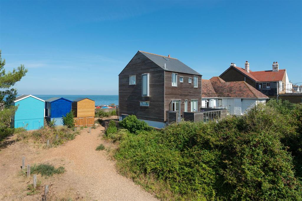 West Beach, Whitstable 4 bed detached house £1,800,000