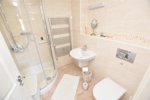 2 bedroom apartment to rent, D'arcy Court, Maldon