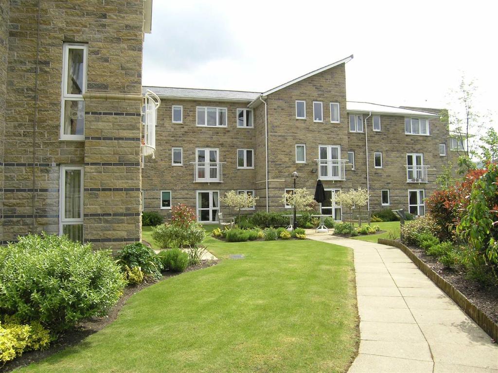 North Road, Glossop 1 bed apartment £115,500