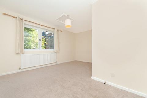 3 bedroom terraced house to rent, Lofting Road, Highbury & Islington