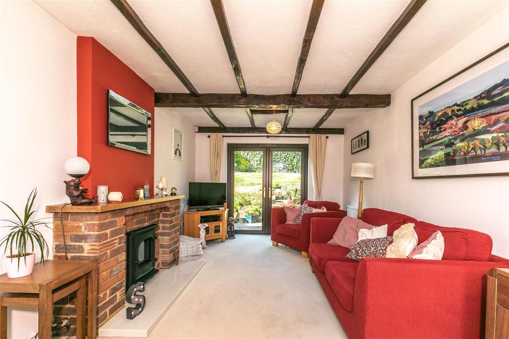 Britts Farm Road, Buxted 4 bed detached house £625,000