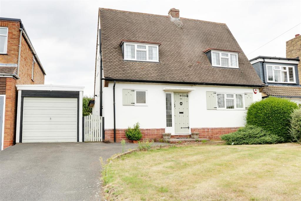 Lazy Hill Road, Aldridge, Walsall 3 bed detached house £1,100 pcm (£