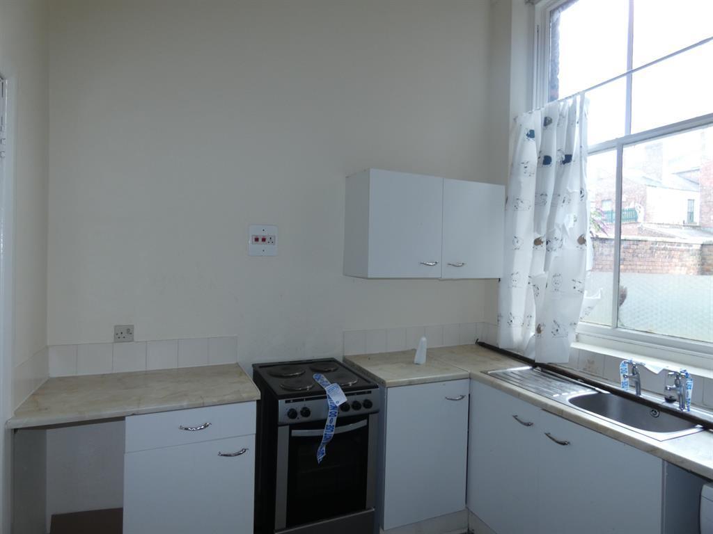 Chatsworth Square, Carlisle, CA1 1HE 1 bed flat £47,950