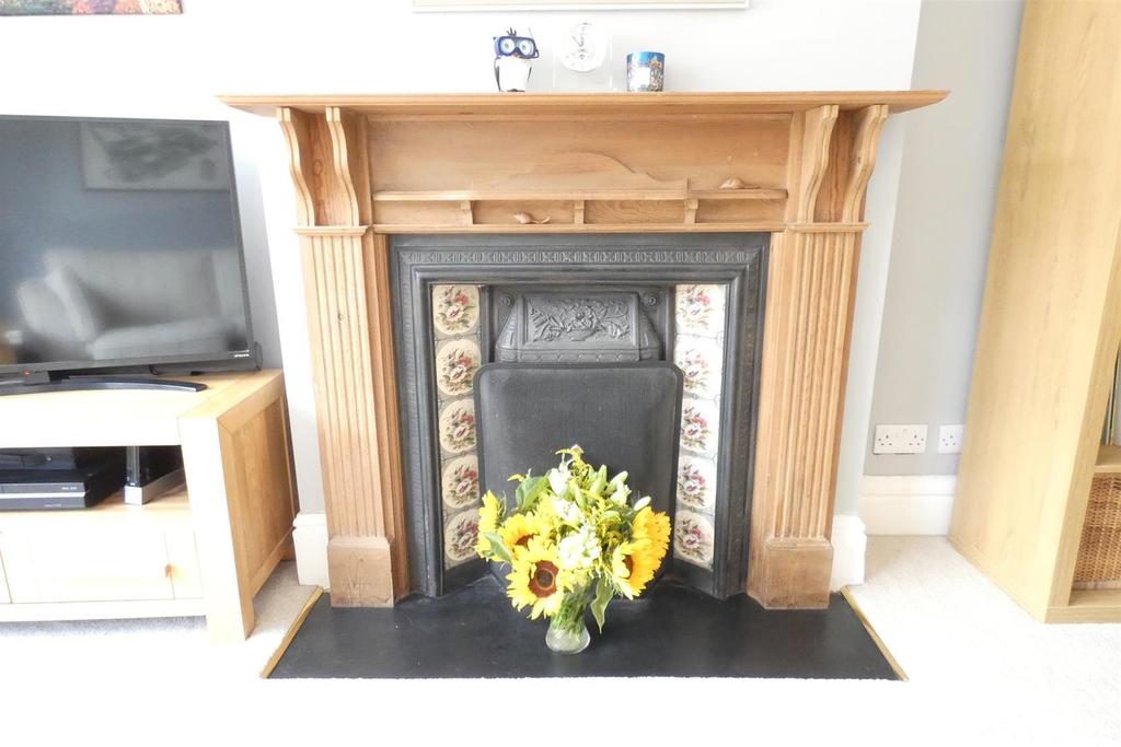 Upper Holland Road, Sutton Coldfield 3 bed semidetached house for sale