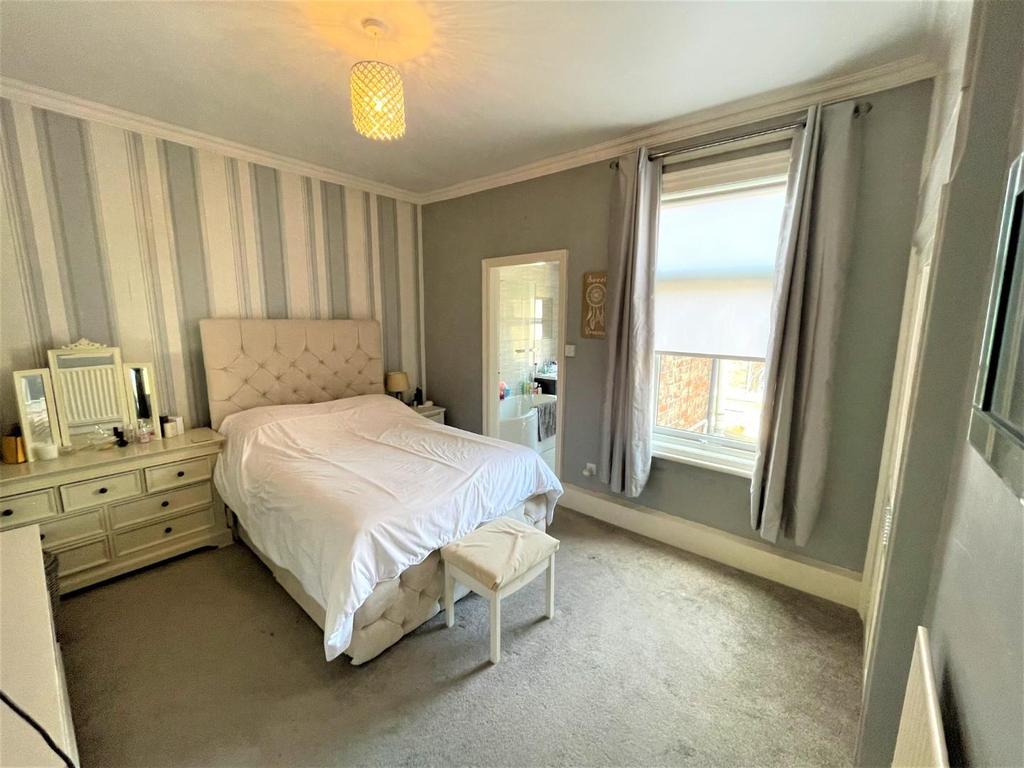 Bed 2
