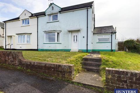 10 Westfield Drive, Workington, CA14 5AT