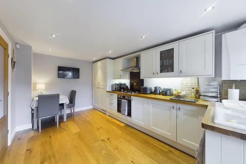 Little Acorn, 187a Queensgate, Bridlington, YO16 7JE