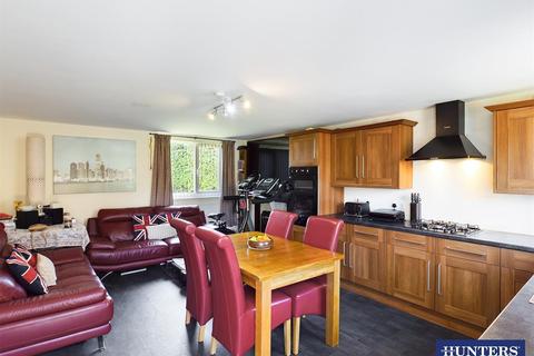 86 Castlerigg Drive, Carlisle, CA2 6PF