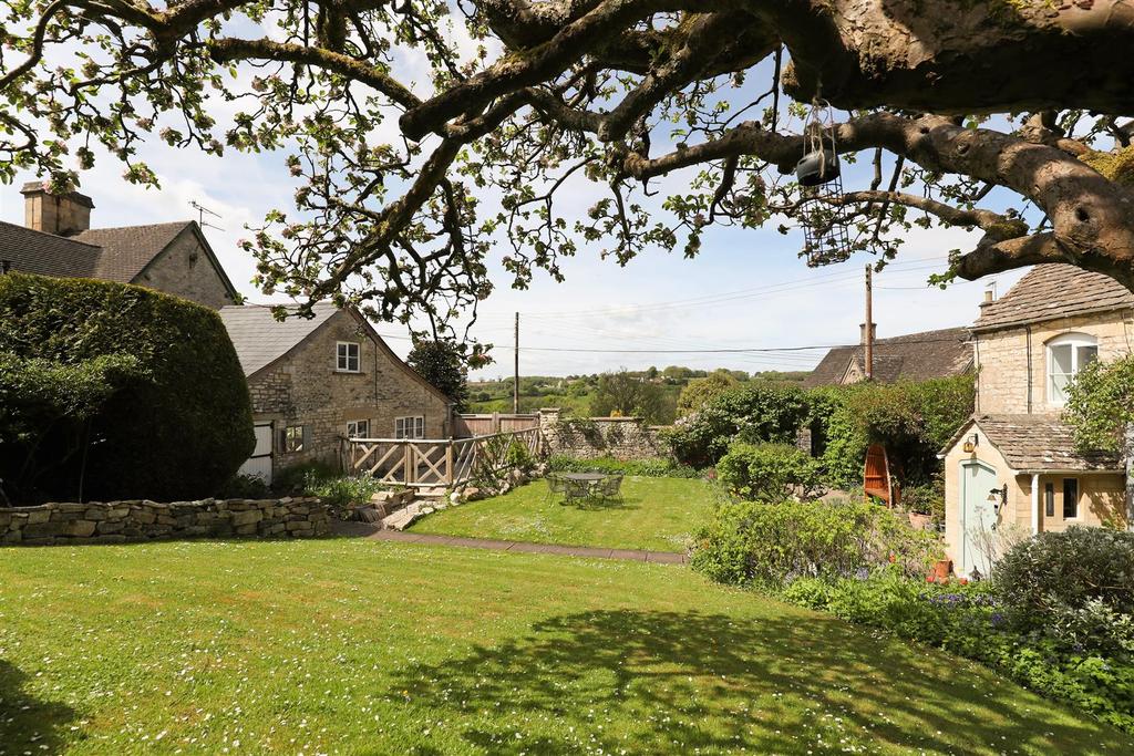 Stroud 3 bed cottage for sale £800,000