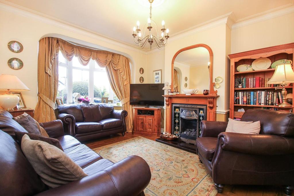 Seatonville Road, Whitley Bay 4 bed semidetached house £399,950