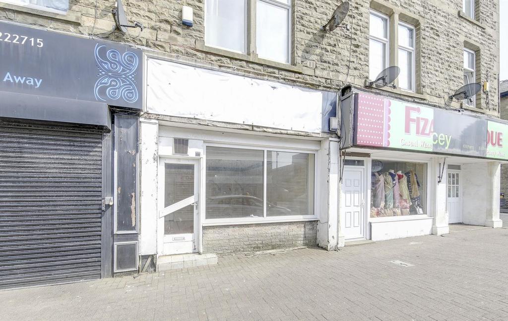 Manchester Road, Haslingden, Rossendale Property £500 pcm (£115 pw)