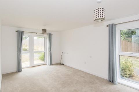 2 bedroom retirement property for sale - Elizabeth Place, Trimbush Way, Market Harborough