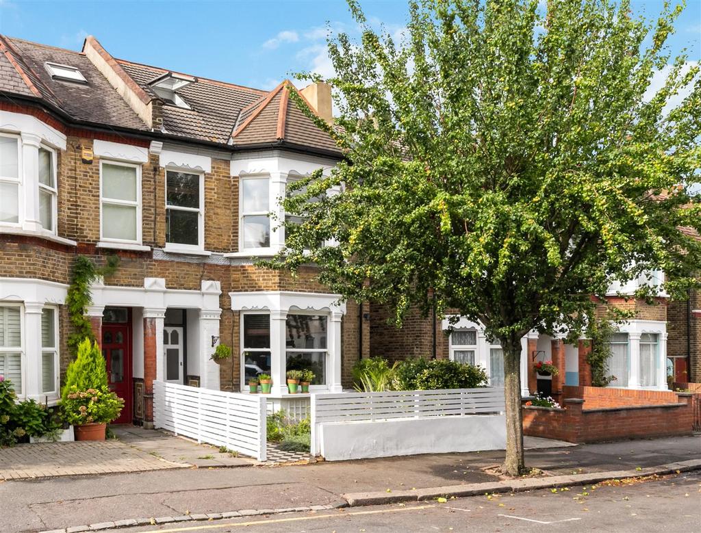 Burgoyne Road, London 5 bed semidetached house £825,000