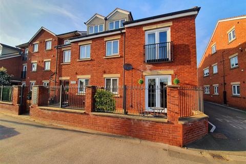 3 bedroom apartment for sale, Heathside, Heath End Road, Stockingford, Nuneaton