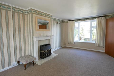 65 Byrd Crescent, Penarth, CF64 3QW