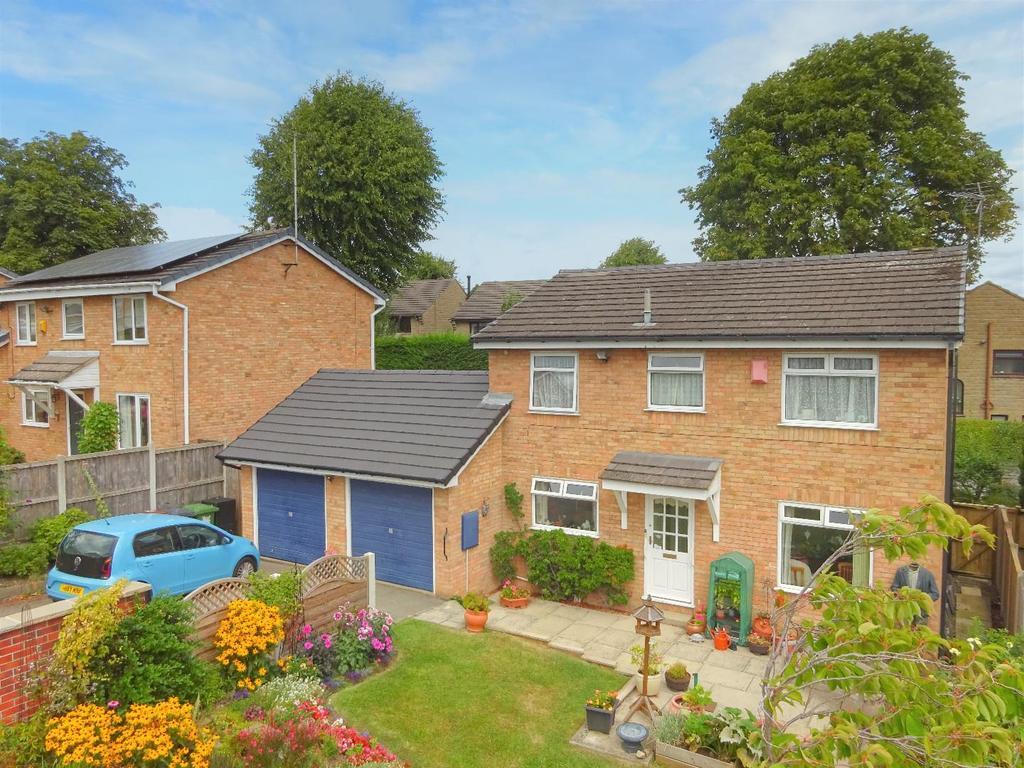 Woodstock Close, Adel 4 bed detached house £450,000
