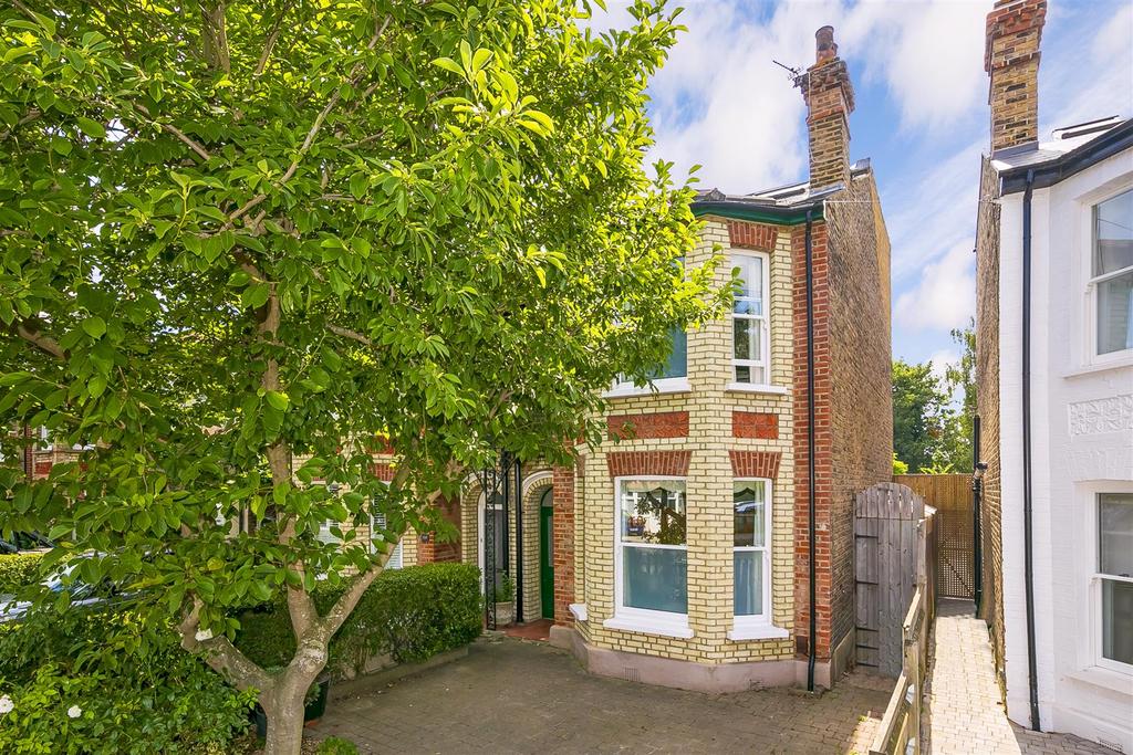 Waldegrave Road, Teddington 4 bed semidetached house £1,500,000