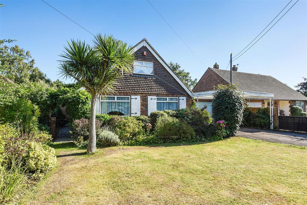 Bridle Lane, Slindon Common 4 bed detached bungalow for sale £550,000