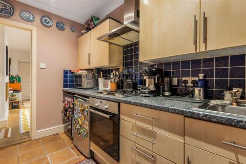 82a Bow Road, London, E3 4DL
