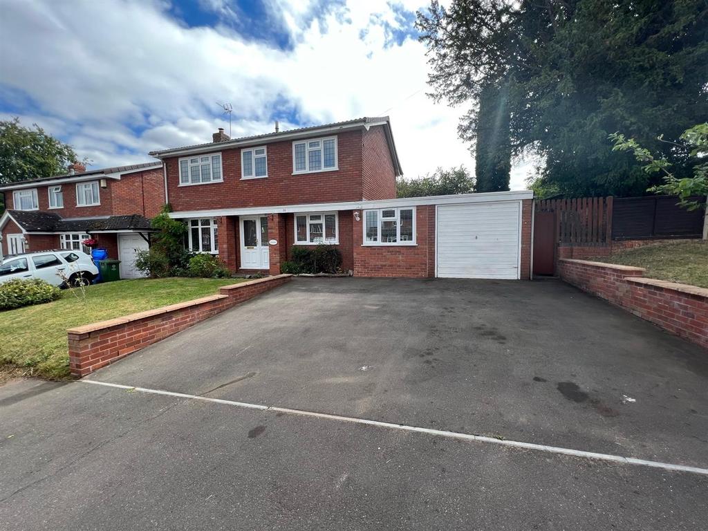 Six Ashes Road, Bobbington, DY7 5BZ 4 bed house for sale £450,000