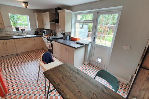 15 Briargate, Cotgrave, Nottingham, NG12 3NT