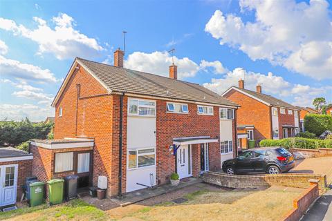 39 Saffron Close, Hoddesdon, EN11 8QZ