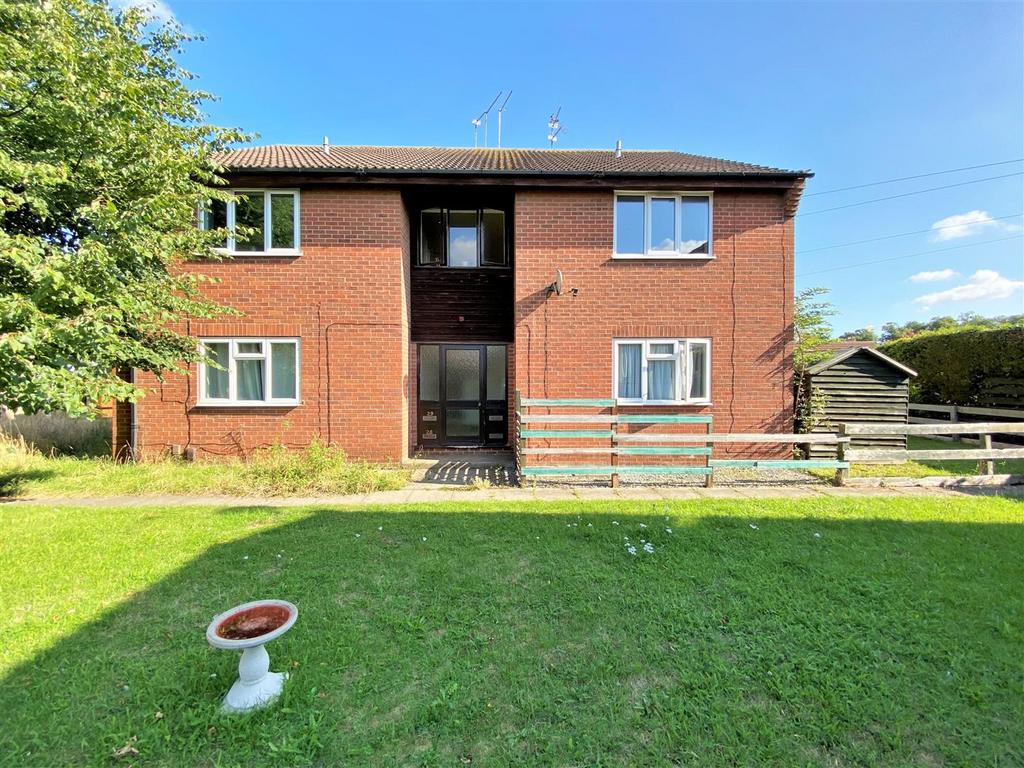 Willow Road, New Balderton, Newark 1 bed apartment £65,000
