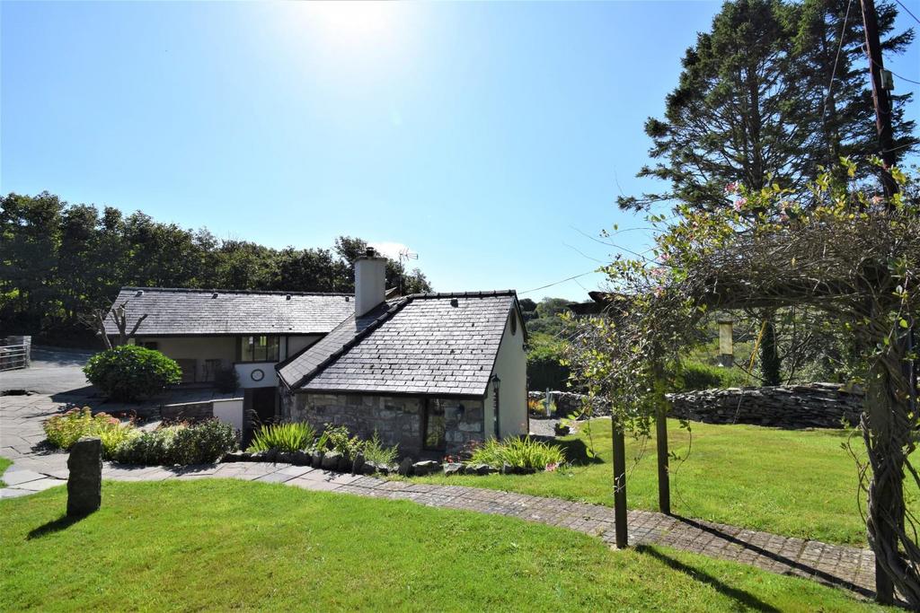 Morfa Bychan Road, Porthmadog 3 bed house for sale £549,995