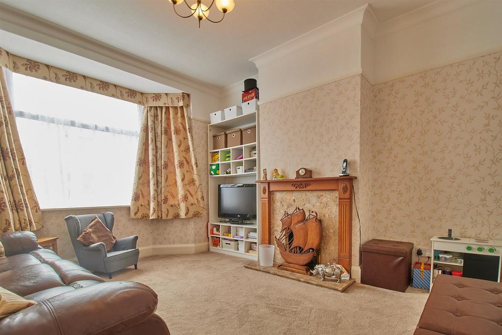 Byron Street, Barwell 3 bed semidetached house £220,000
